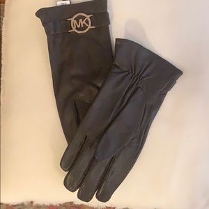 Michael Kors leather gloves